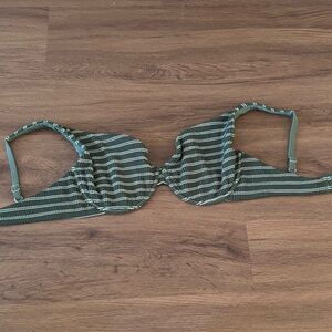 Abercrombie & Fitch Green Striped Curve Love Bikini Top